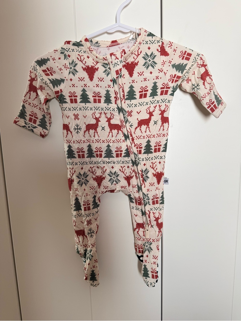 Bums and Roses Christmas Pajamas